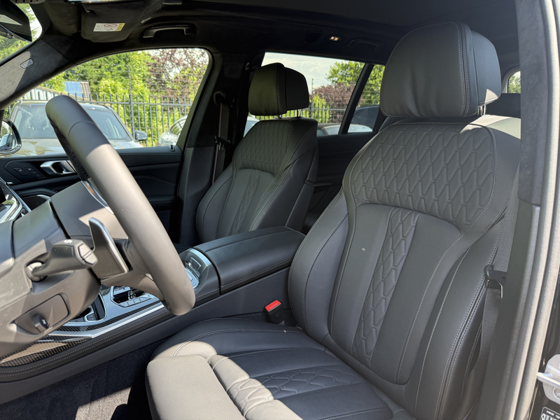 BMW X7 xDrive40i | M-Pro | 23" | Skylounge | Leder uitgeb — photo 7