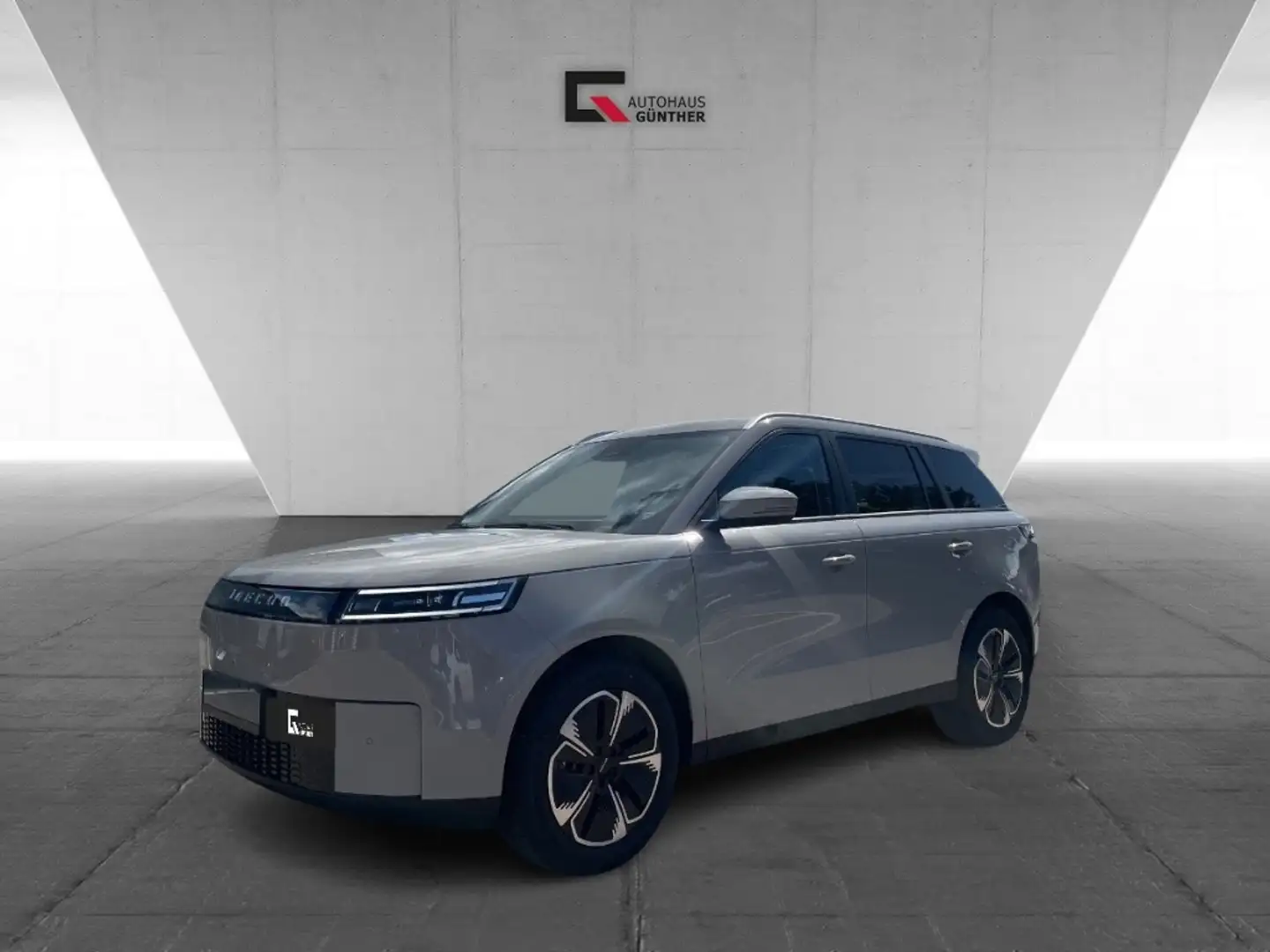 Jaecoo J5 EXCLUSIVE EV 61KWh 211PS 540°/PANO/SONY/LED/KEYLES Grau - 1