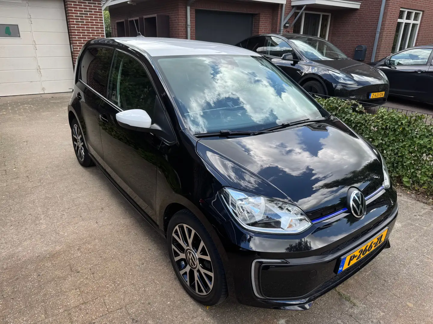 Volkswagen up! up! e-up! Style Negru - 2