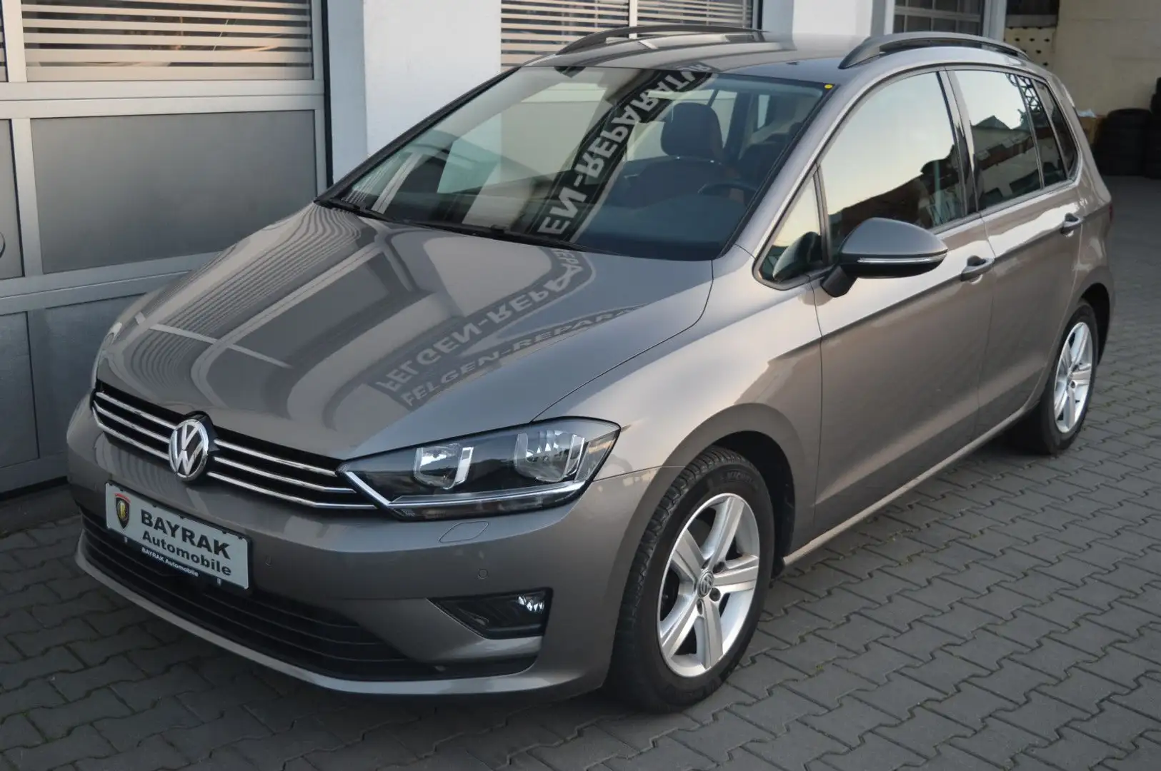Volkswagen Golf Sportsvan Sportsvan VII 1.4 Comfortline BMT*DSG*Standhzg* Grau - 1