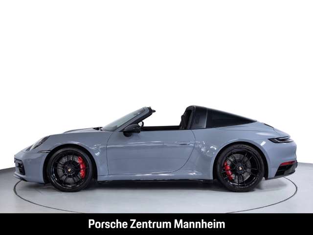 Porsche 992 (911) Targa 4 GTS
