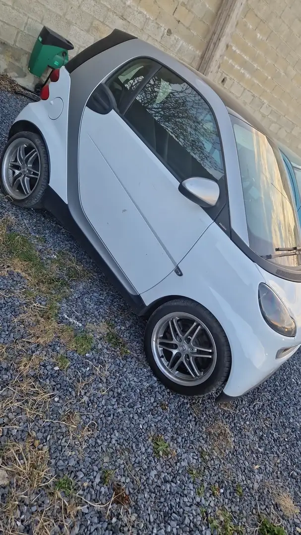 smart brabus 1.0 essence - 2