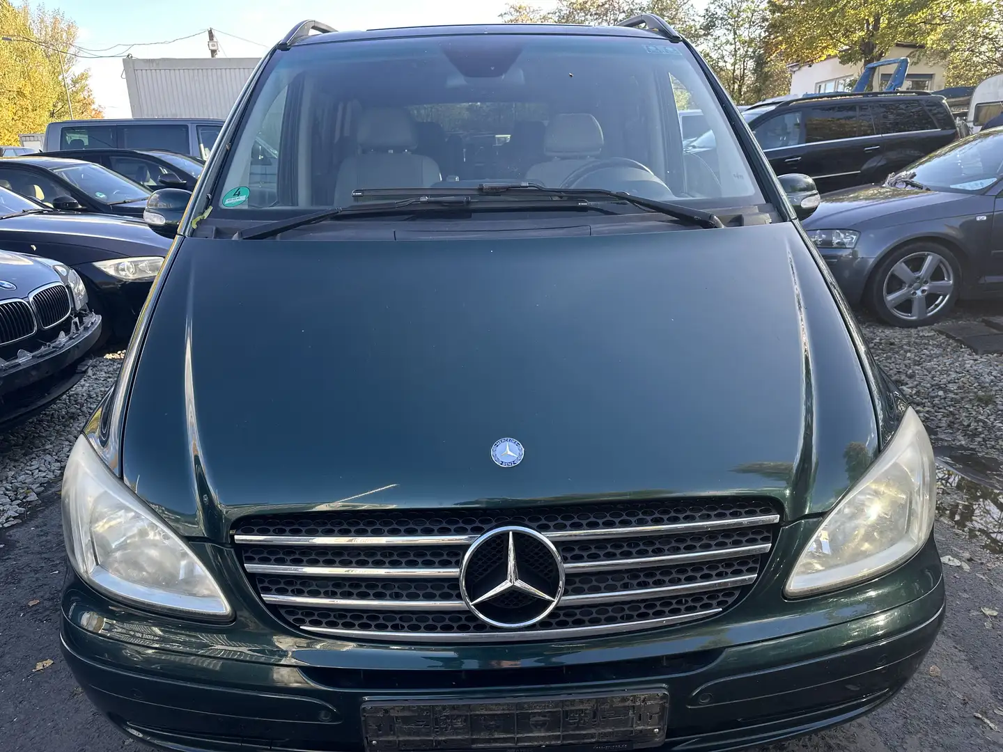 Mercedes-Benz Viano 3.0 CDI MAXILANG KLIMA NAVI STANDHEIZUNG ALU PDC Grün - 2