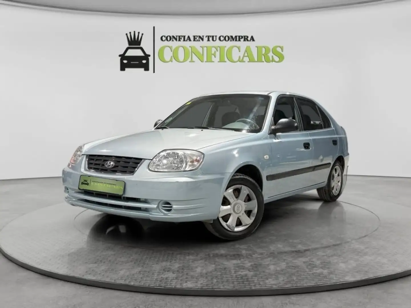 Hyundai ACCENT 1.3i GL Blau - 1
