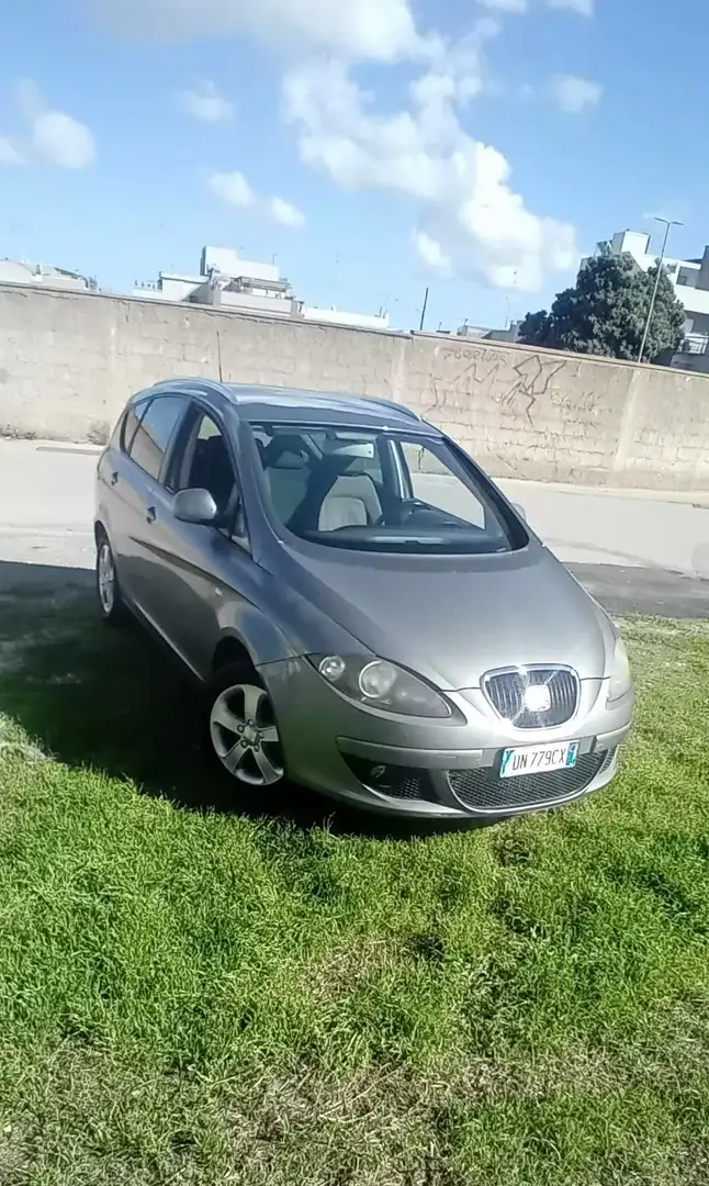 SEAT Altea XL 1.9 tdi Style (stylance) - 1