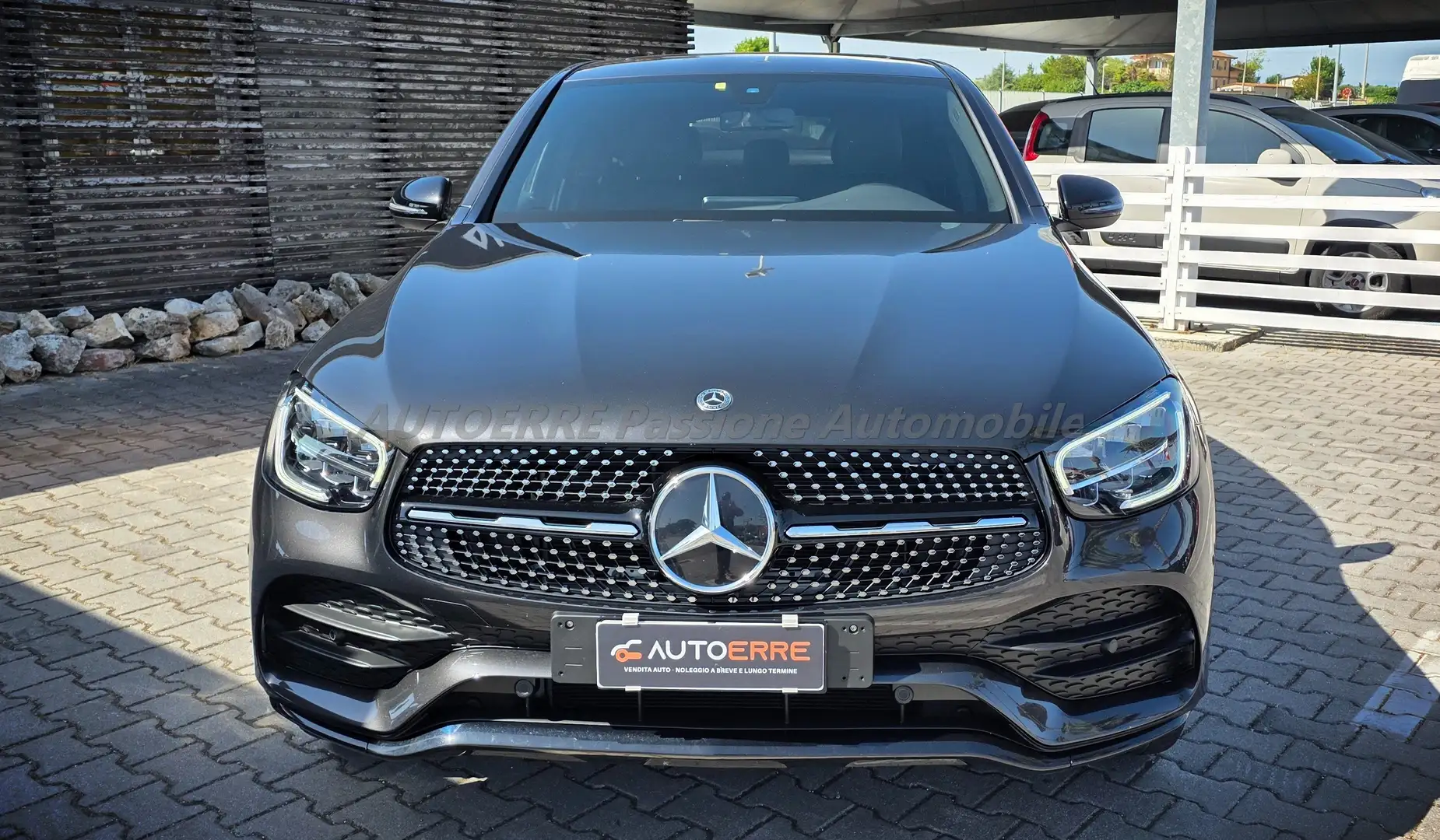 Mercedes-Benz GLC 220 Coupè d Premium 4matic Grau - 2