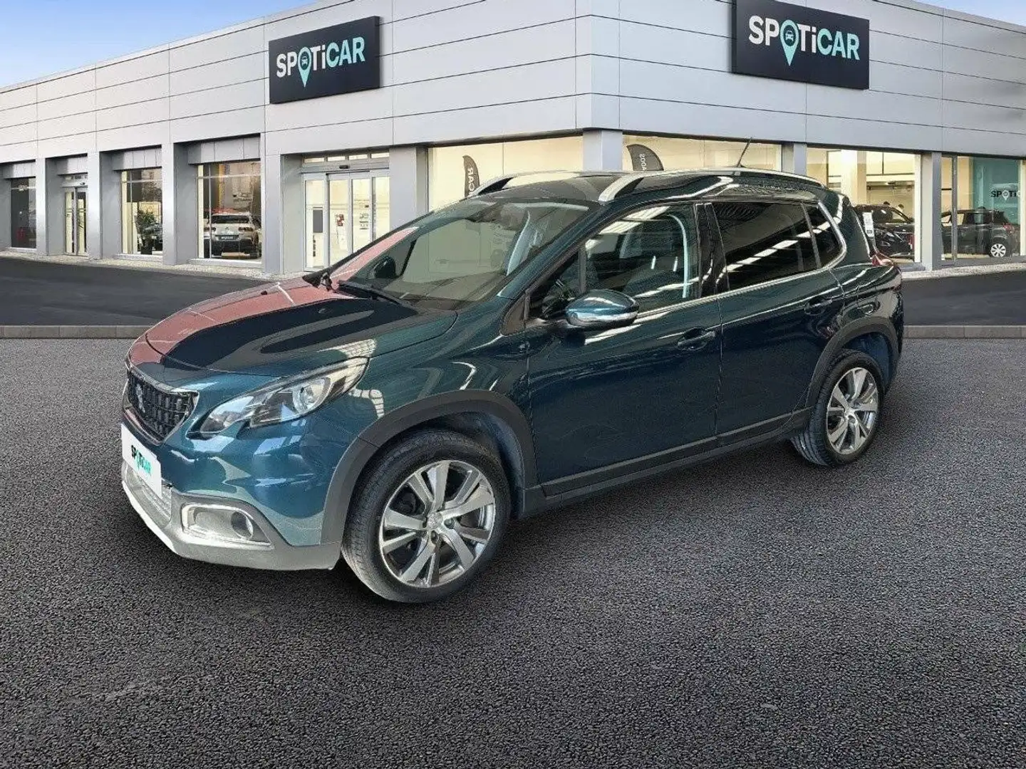 Peugeot 2008 1.2 PureTech S&S Allure 130 Groen - 1