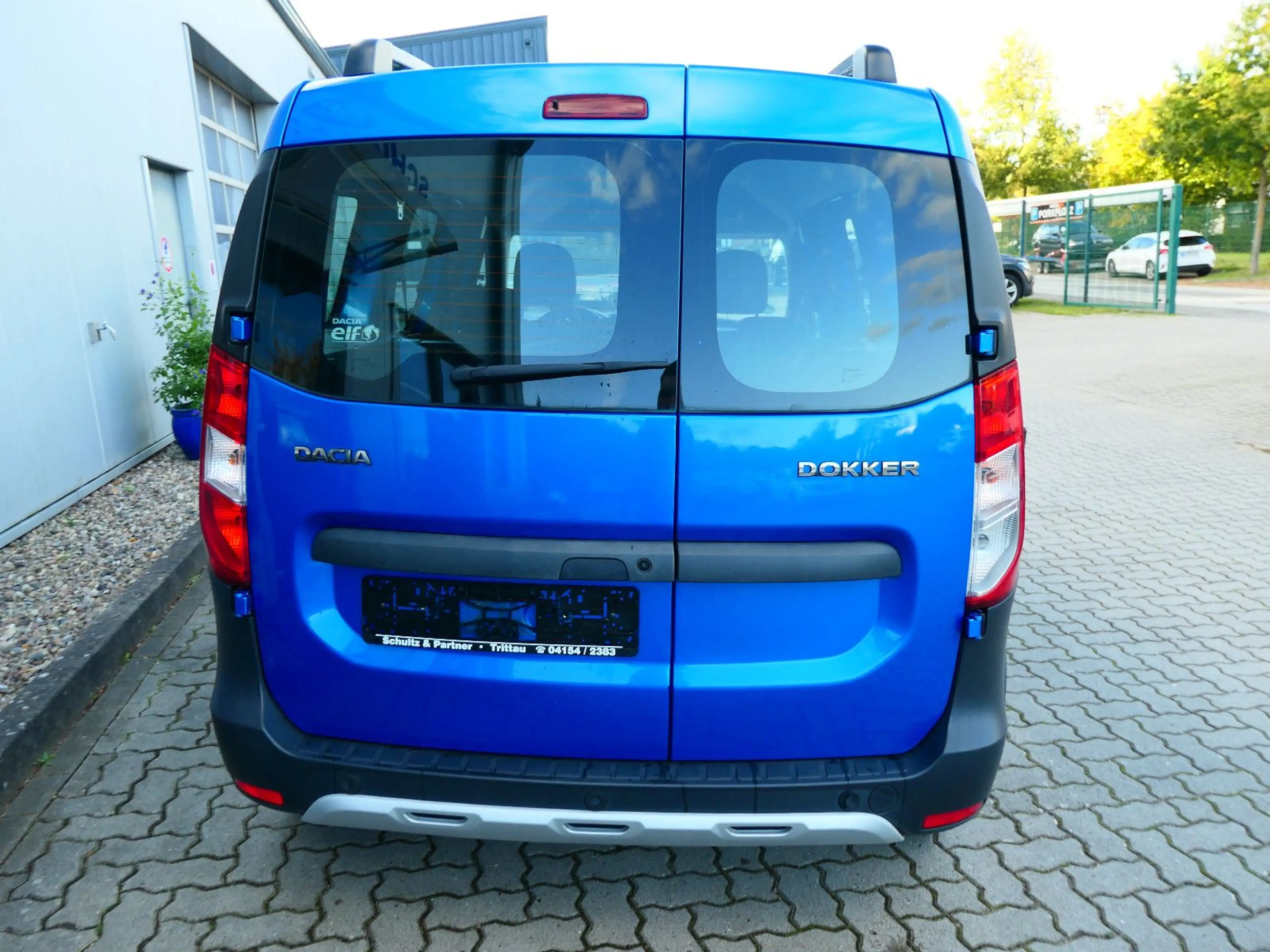 Dacia Dokker Stepway // 1.Hd., Temp., Navi, PDC — photo 5