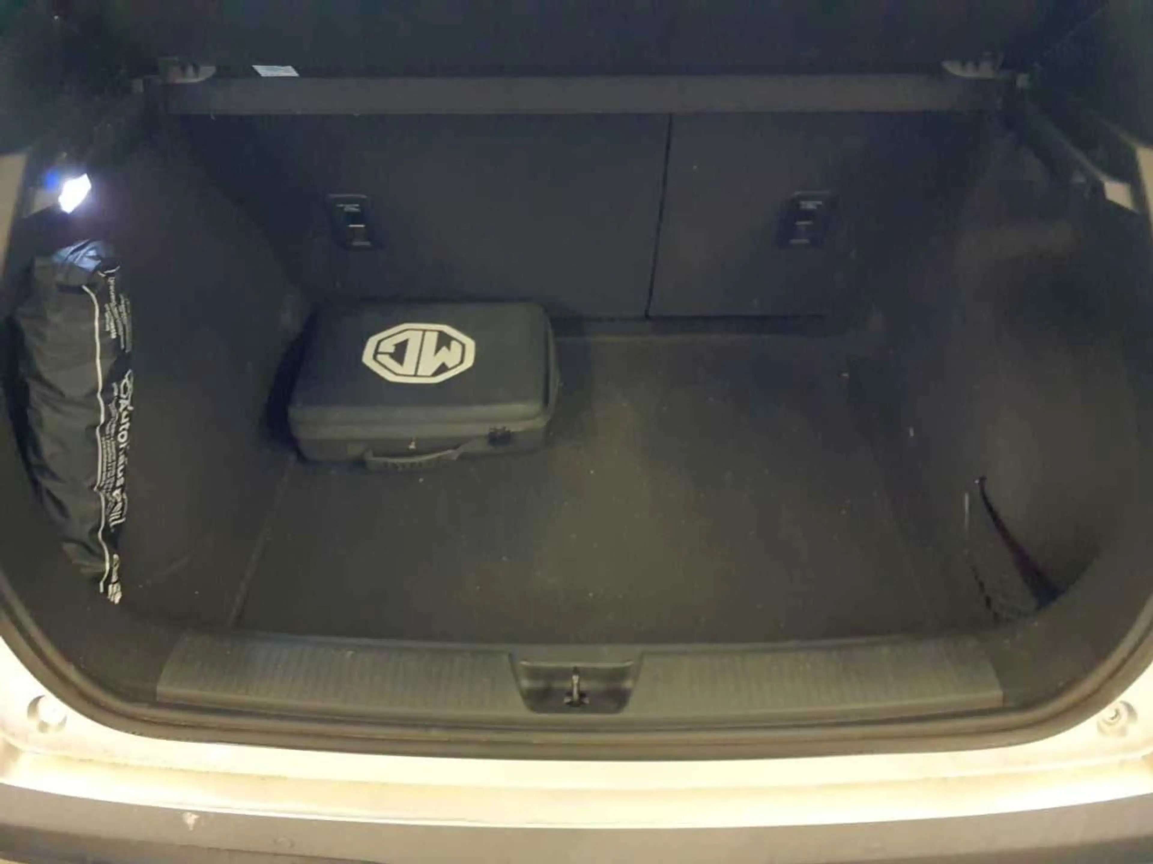 MG MG4 125 kW Standard 51 kWh ACC BLIS LED Lane AUT Klima — photo 14