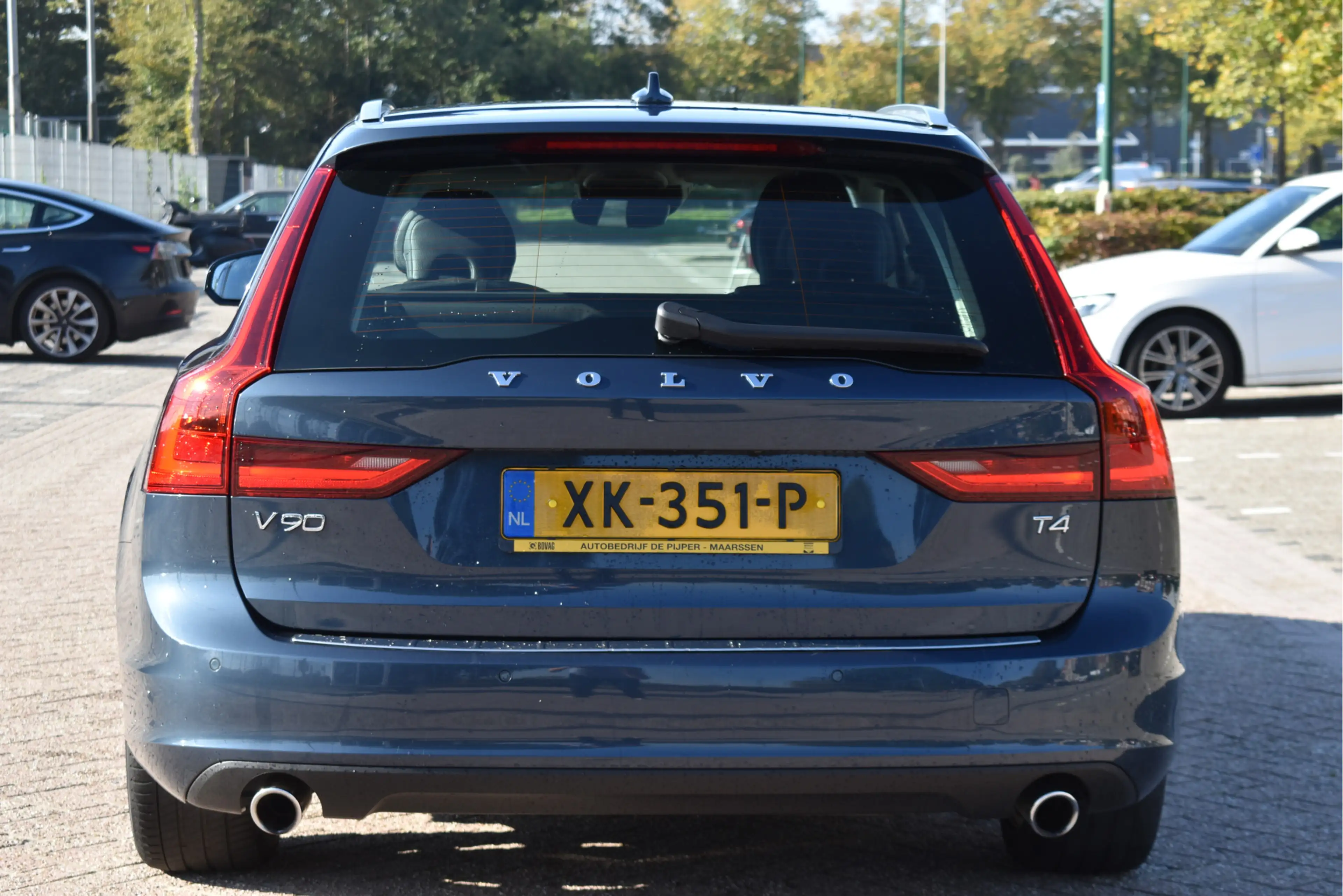 Volvo V90 2.0 T4 Momentum ,ORGINEEL NEDERLANDSE AUTO , BOEKJ — photo 7