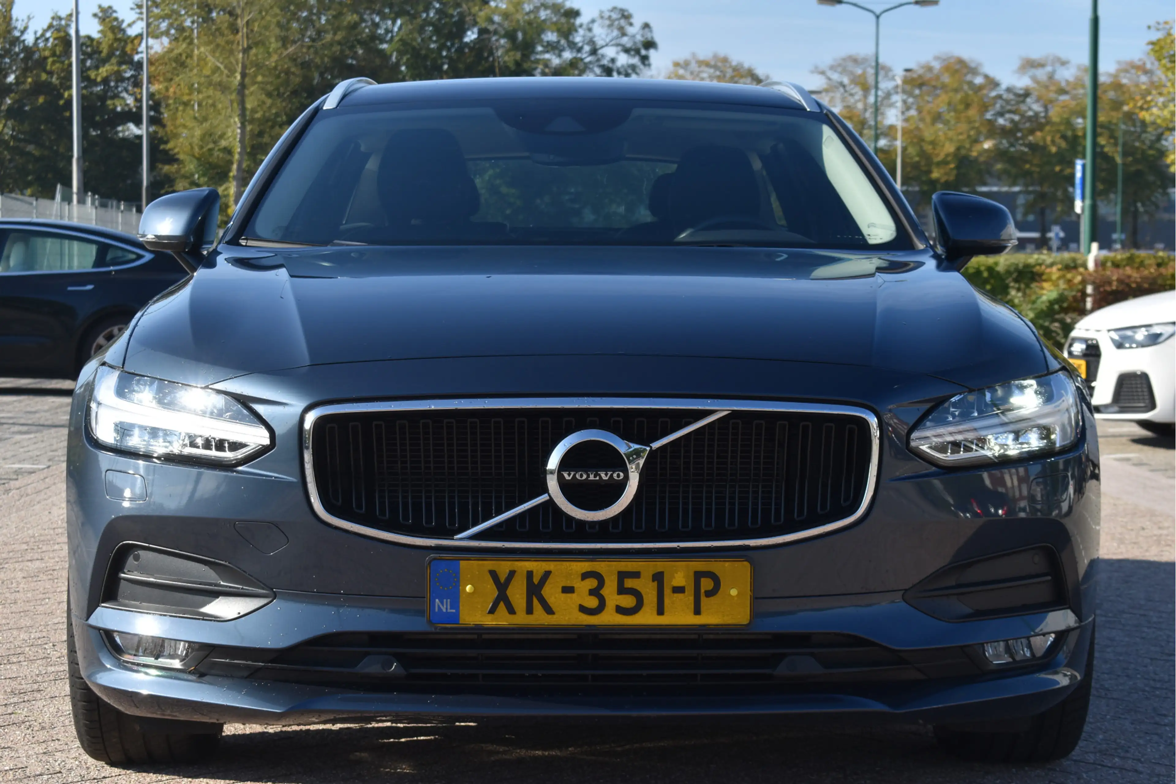 Volvo V90 2.0 T4 Momentum ,ORGINEEL NEDERLANDSE AUTO , BOEKJ — photo 4