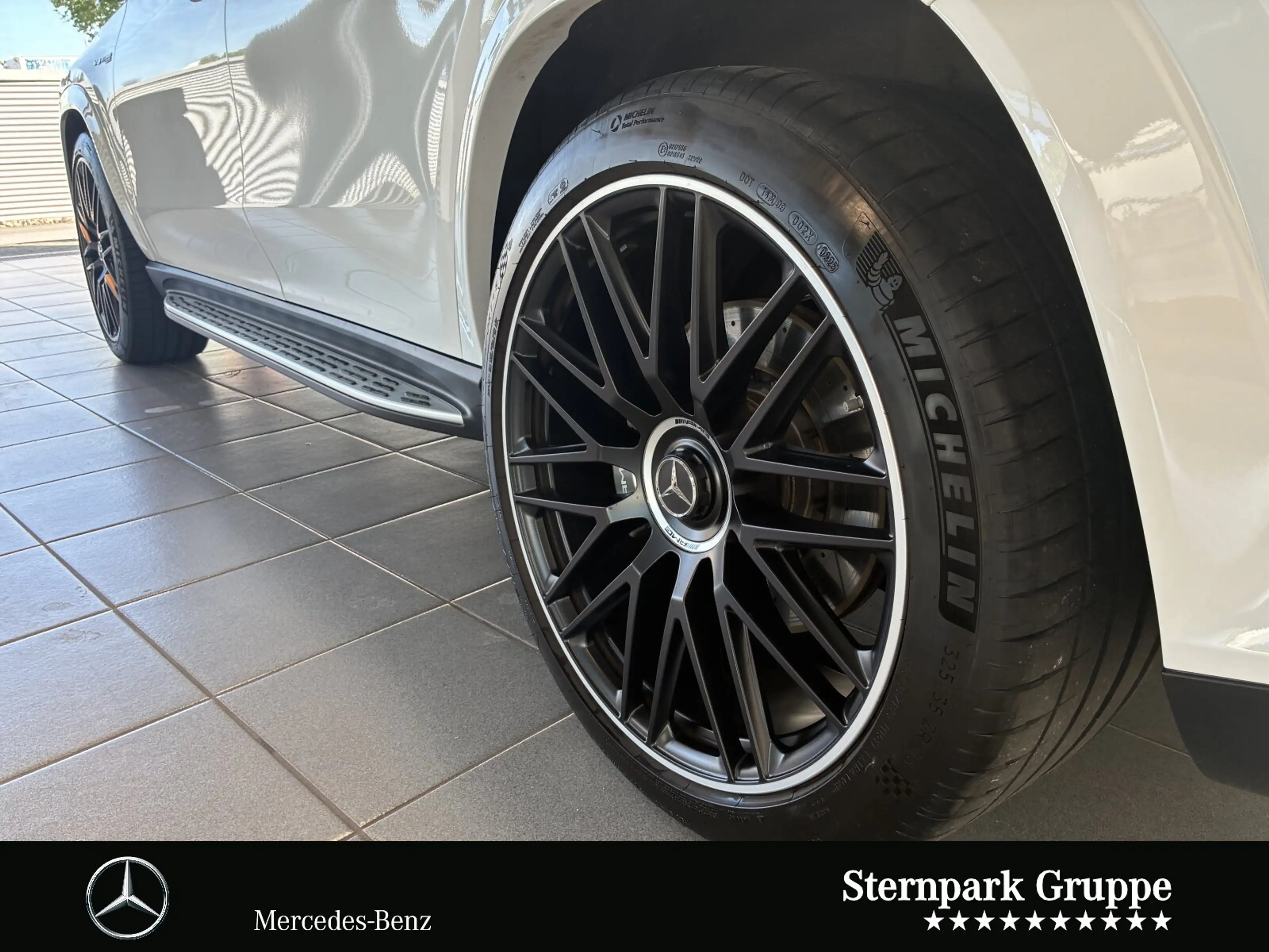 Mercedes-Benz GLS 63 AMG AMG GLS 63 4M+ Ultimate TV*Massage*Carbon*Full.. — photo 8