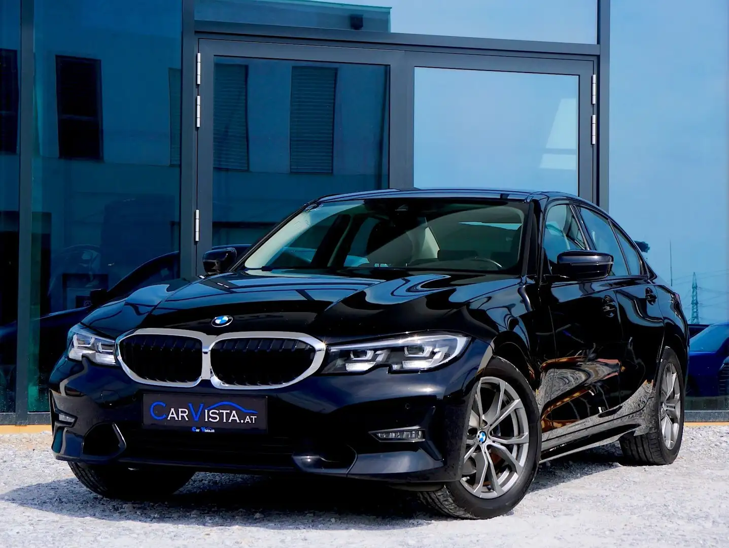 BMW 320 i Aut. *Shadow Line / Ambiente* Schwarz - 1