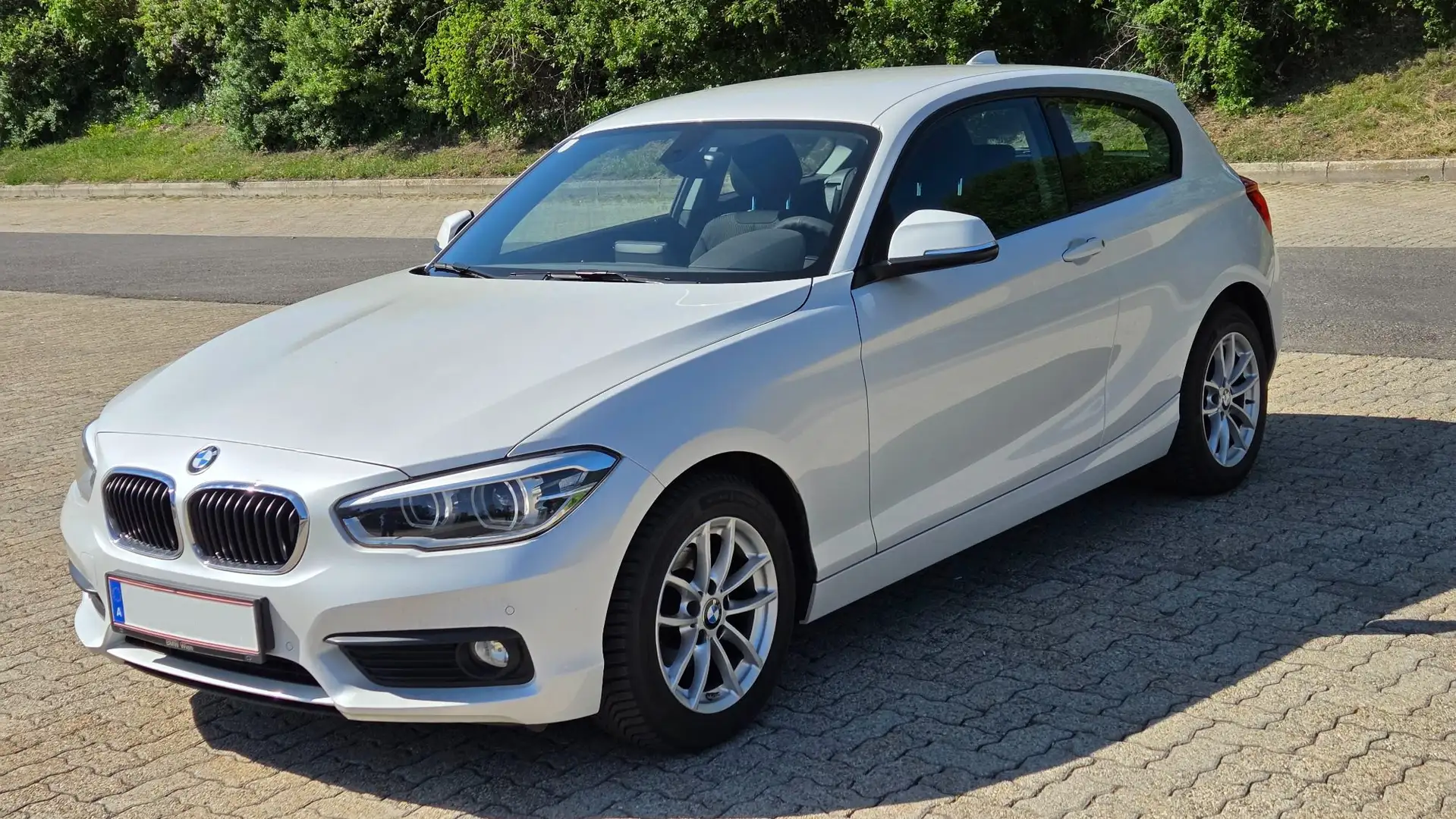 BMW 118 118i Weiß - 2