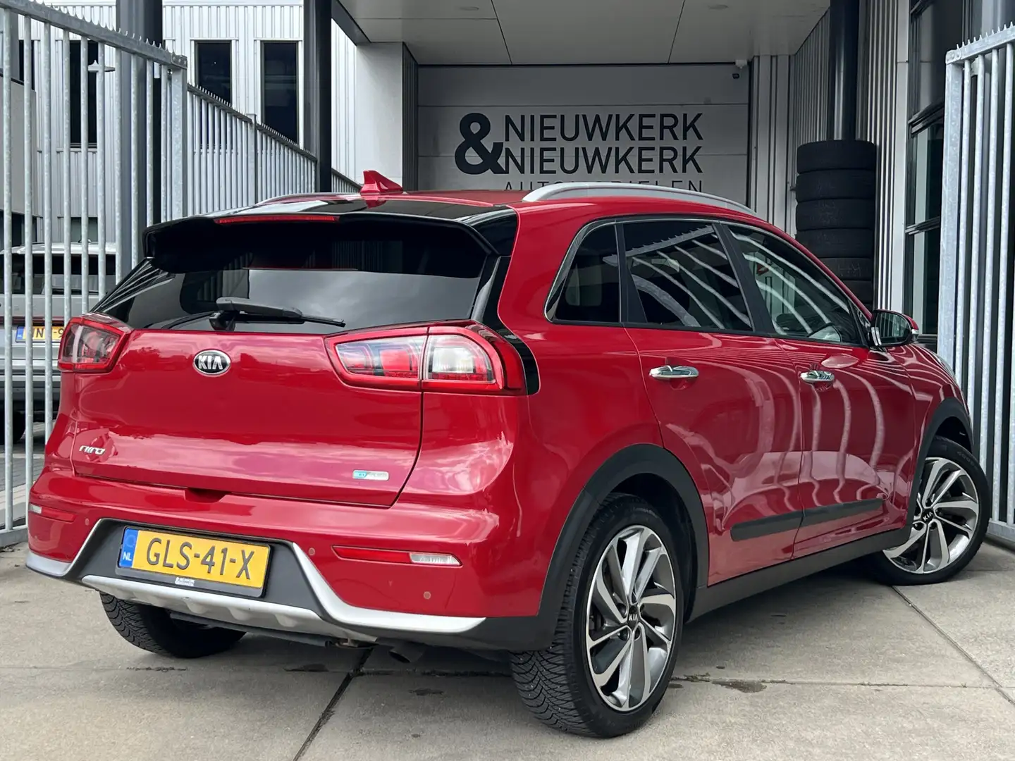 Kia Niro 1.6 GDi Hybrid BusinessLine | VOL! | LEDER | JBL | Rouge - 2