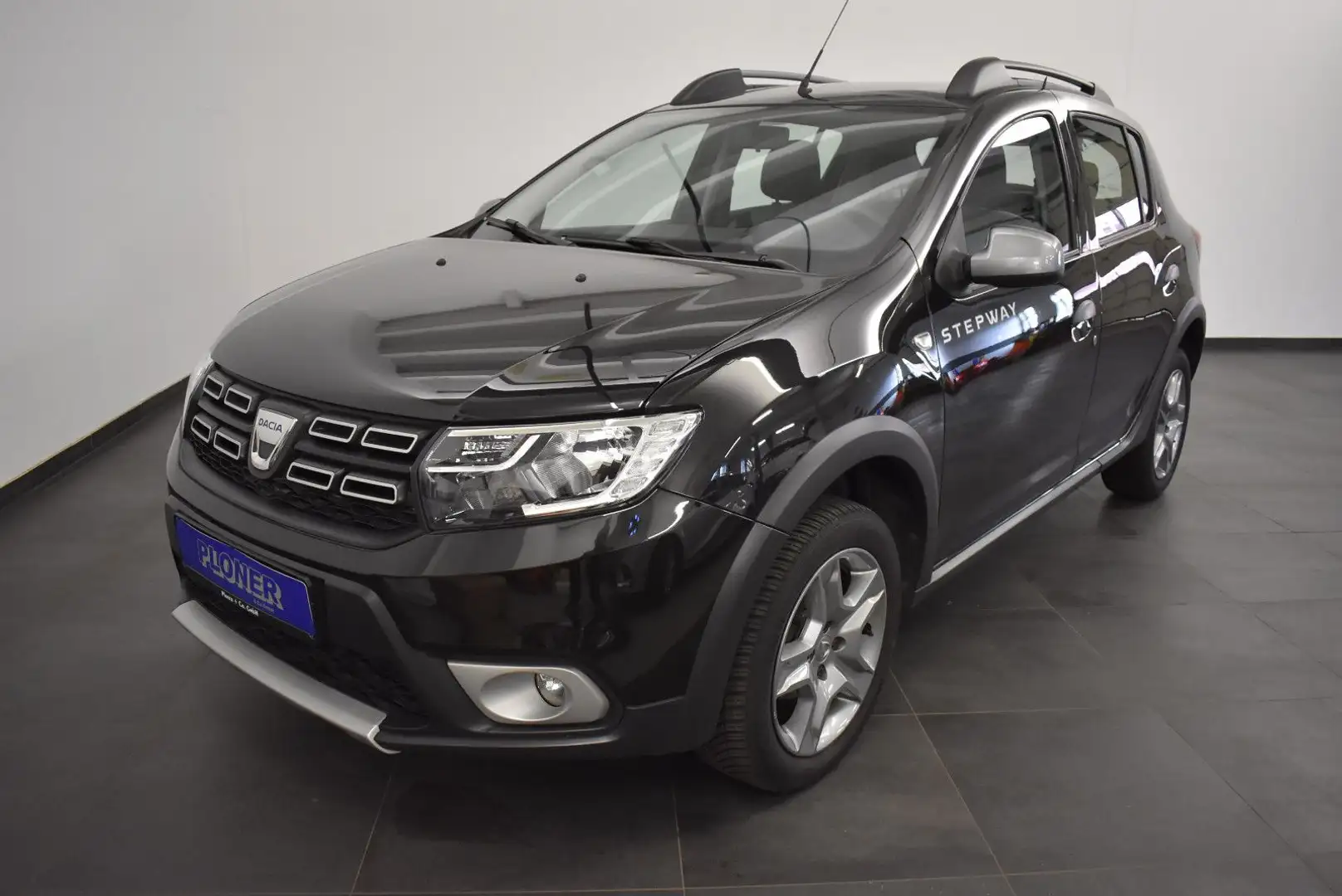 Dacia Sandero II Stepway Essential/KLIMA Schwarz - 2