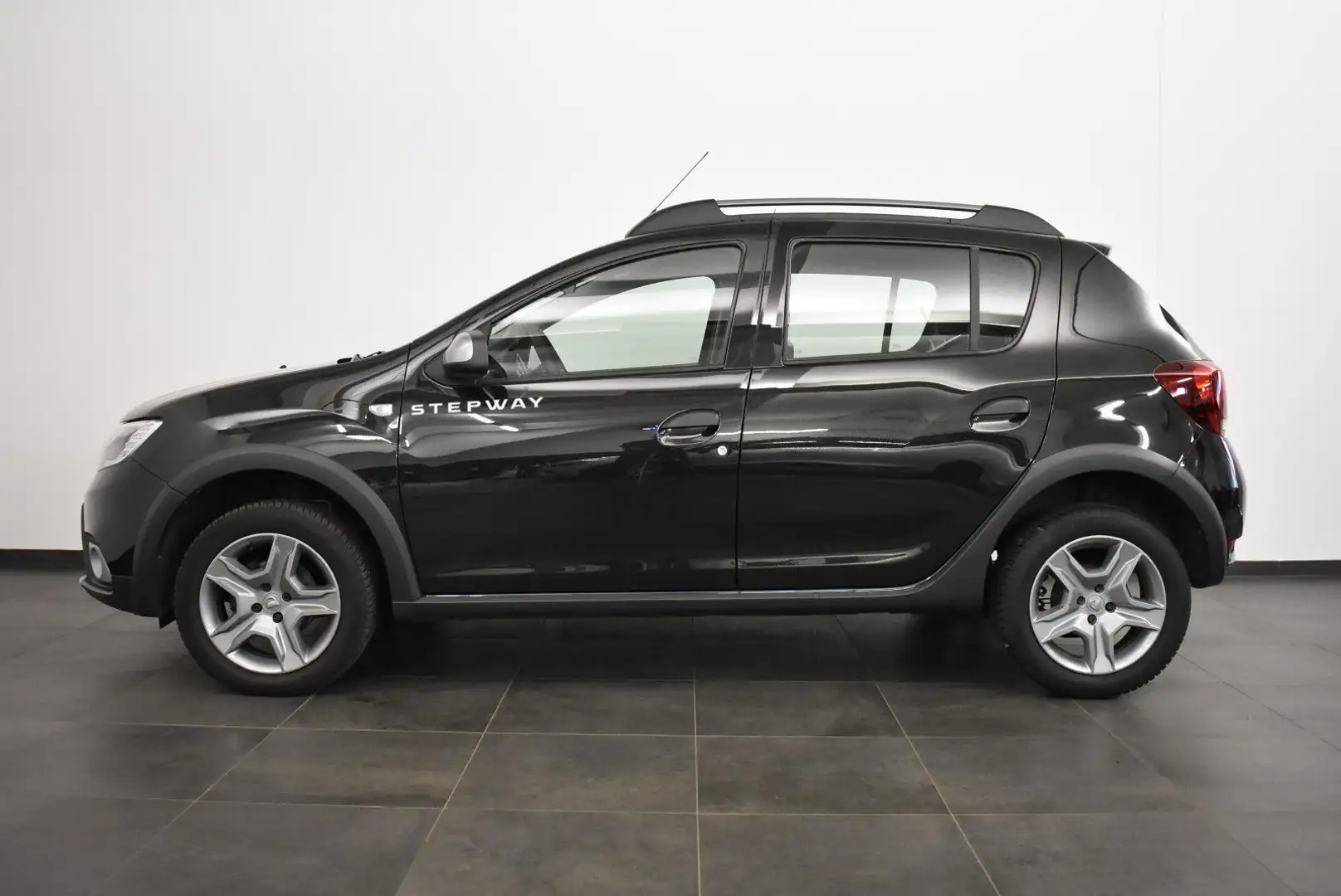 Dacia Sandero II Stepway Essential/KLIMA Schwarz - 1
