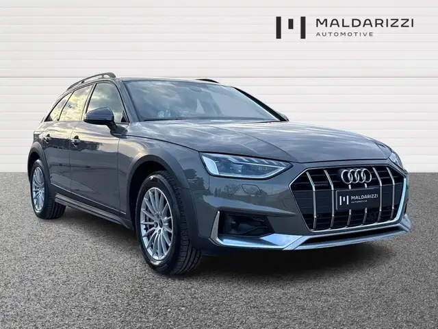 Audi A4 allroad Allroad 40 2.0 tdi mhev Business Evolution quattro 204cv s-tronic