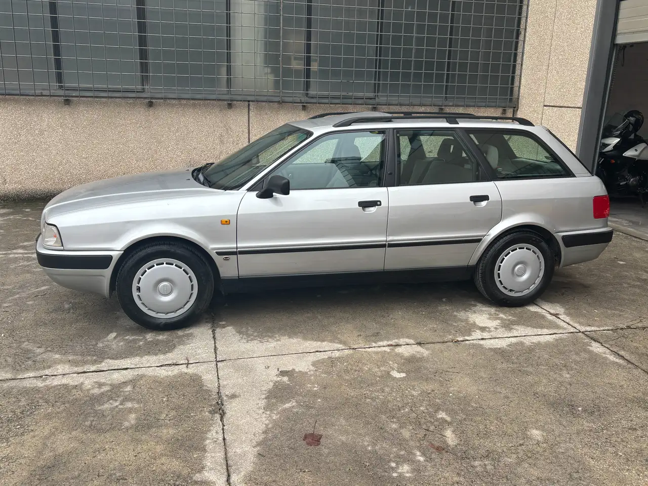 Audi 80 Avant 2.3 20v quattro cat., foto 11
