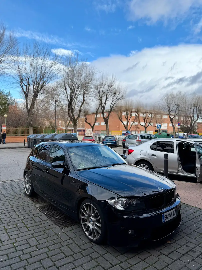 BMW 118 118d - 1