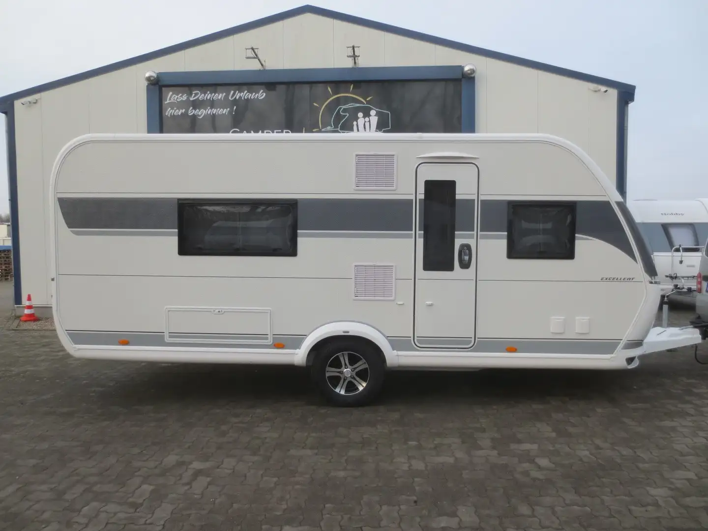 Hobby Excellent 540 WFU *Modell 2025* Weiß - 2