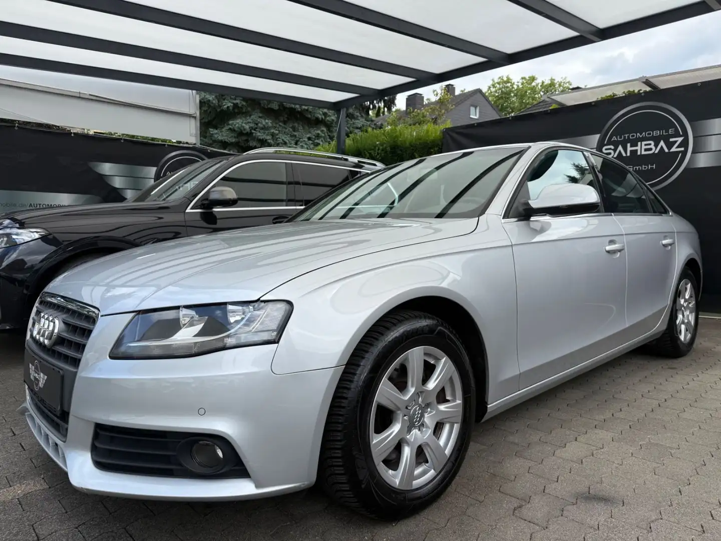 Audi A4 Lim. Ambiente *AUTOMATIK*SITZH*PDC*TEMPOMAT Срібний - 1