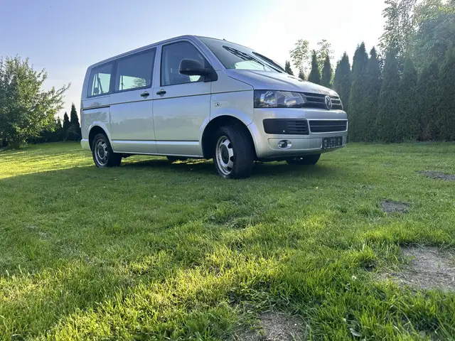 Volkswagen T5 Transporter Kombi 4Motion