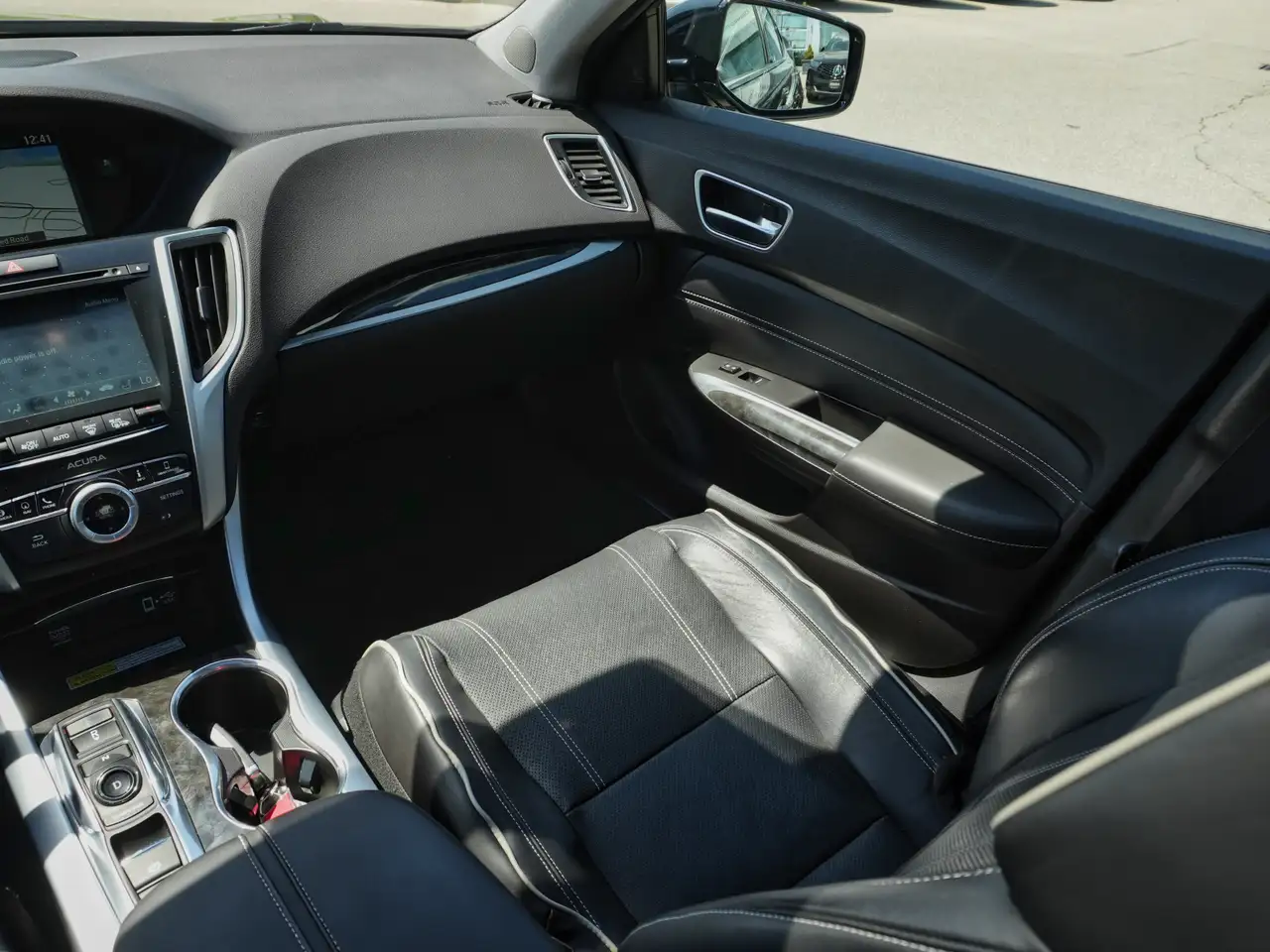 Acura TLX photo Acura TLX