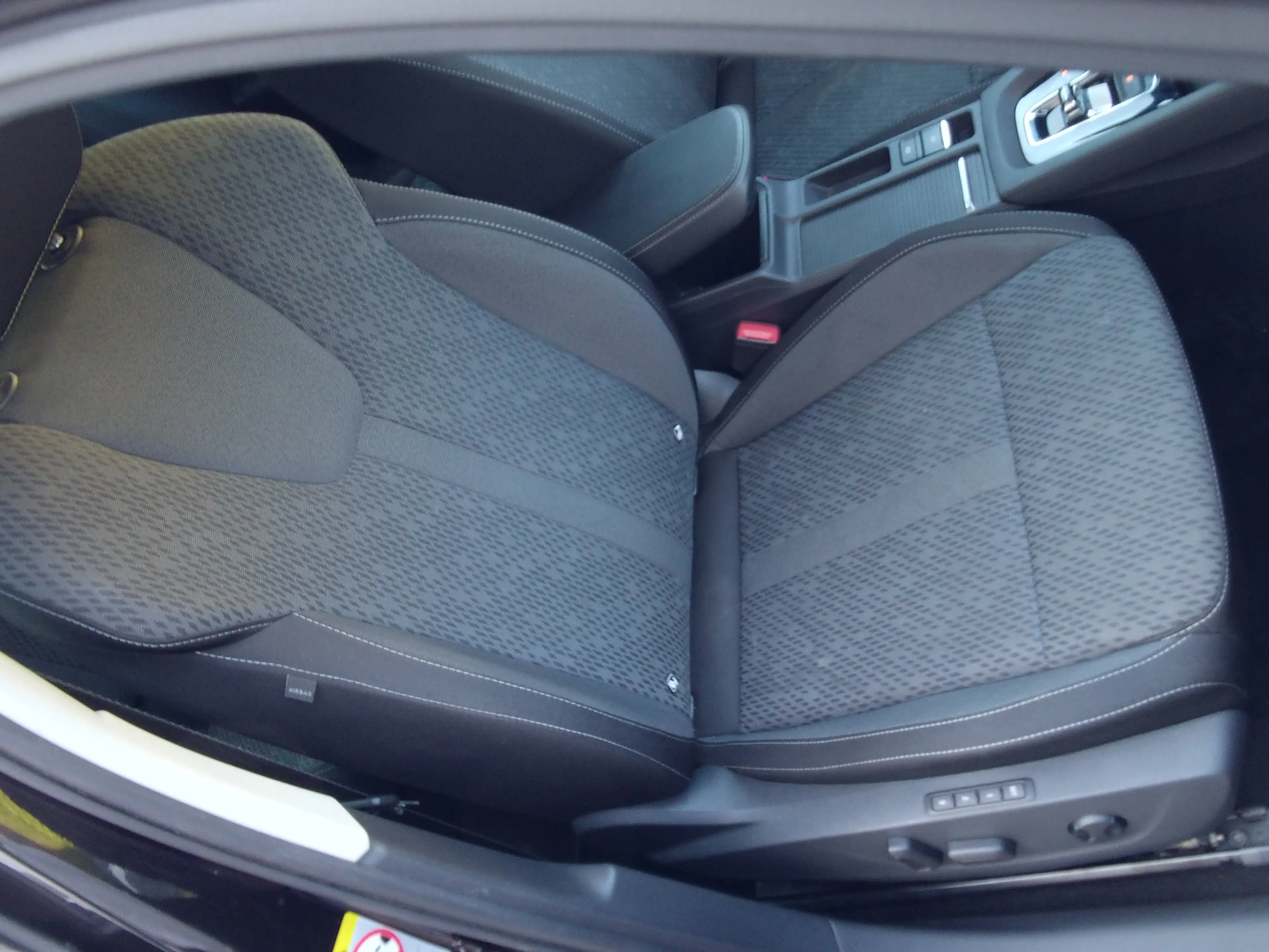 Skoda Octavia Style NAVI, AHK, LED+, SHZ, ALU 17", PDC, TEL — photo 7