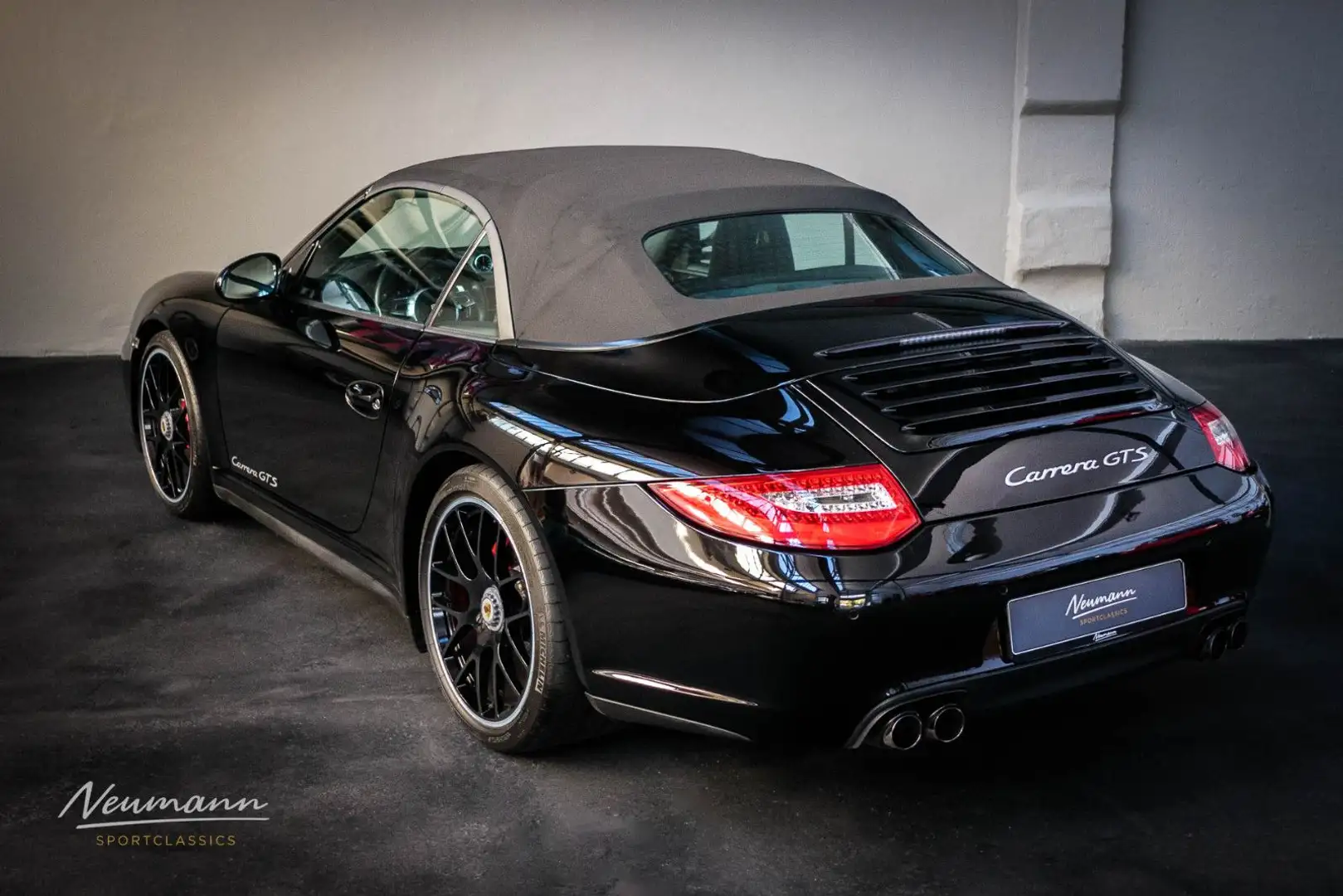 Porsche 997 911/997 Carrera GTS Cabrio Noir - 2