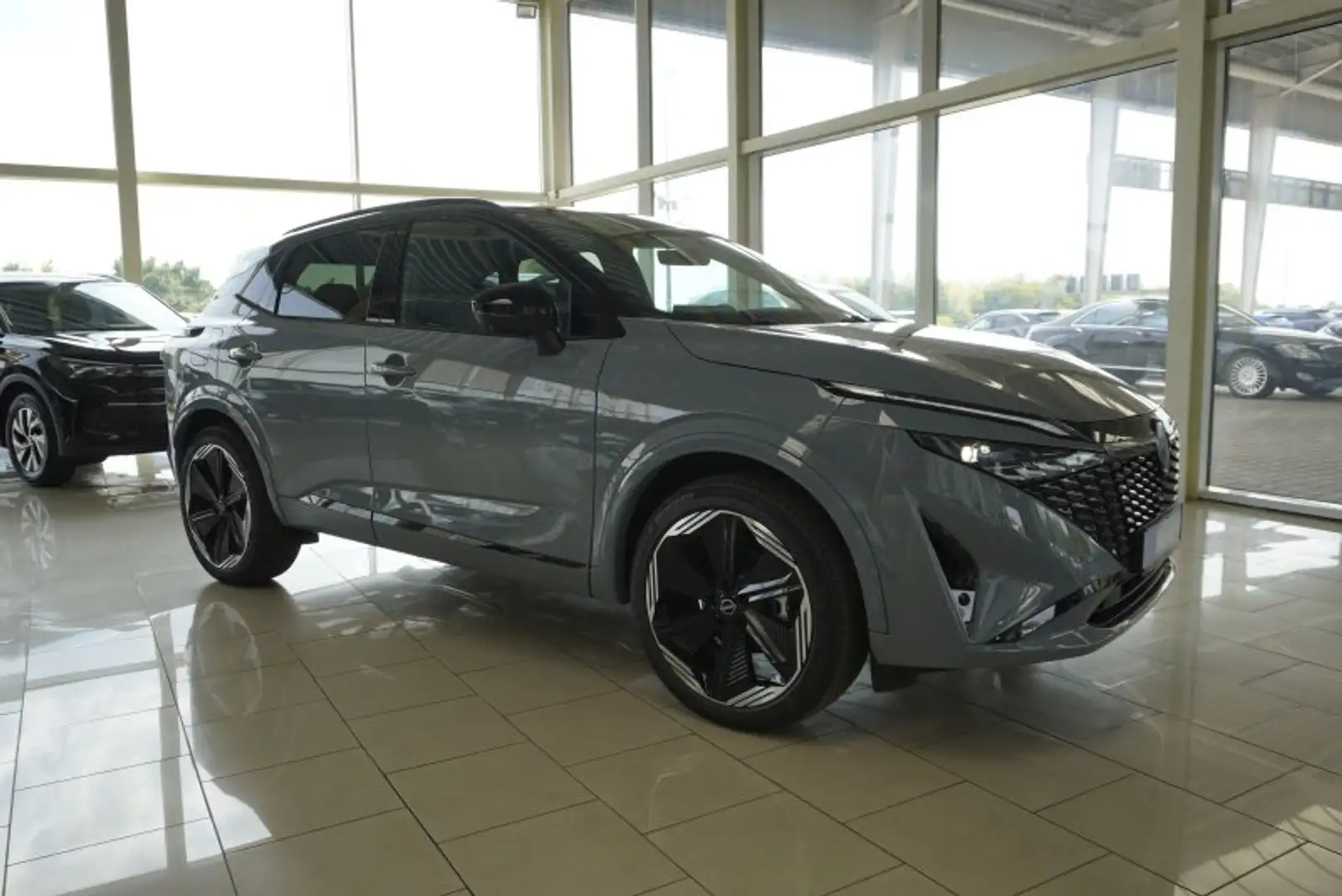 Nissan Qashqai N-Design 20*Alu/Pano/Leder/el.Klappe      ** Grau - 2