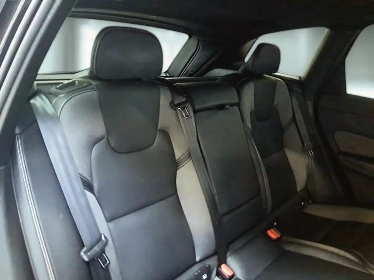 Volvo XC60 B4 D AWD AUTOMATICO PLUS DARK SUV, миниатюра 11
