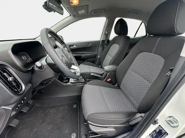 Kia Picanto view 8