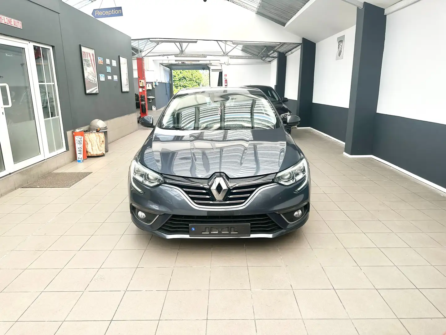 Renault Megane 1.33 TCe Intens Boite Auto "105.000Km" Carnet Grijs - 1