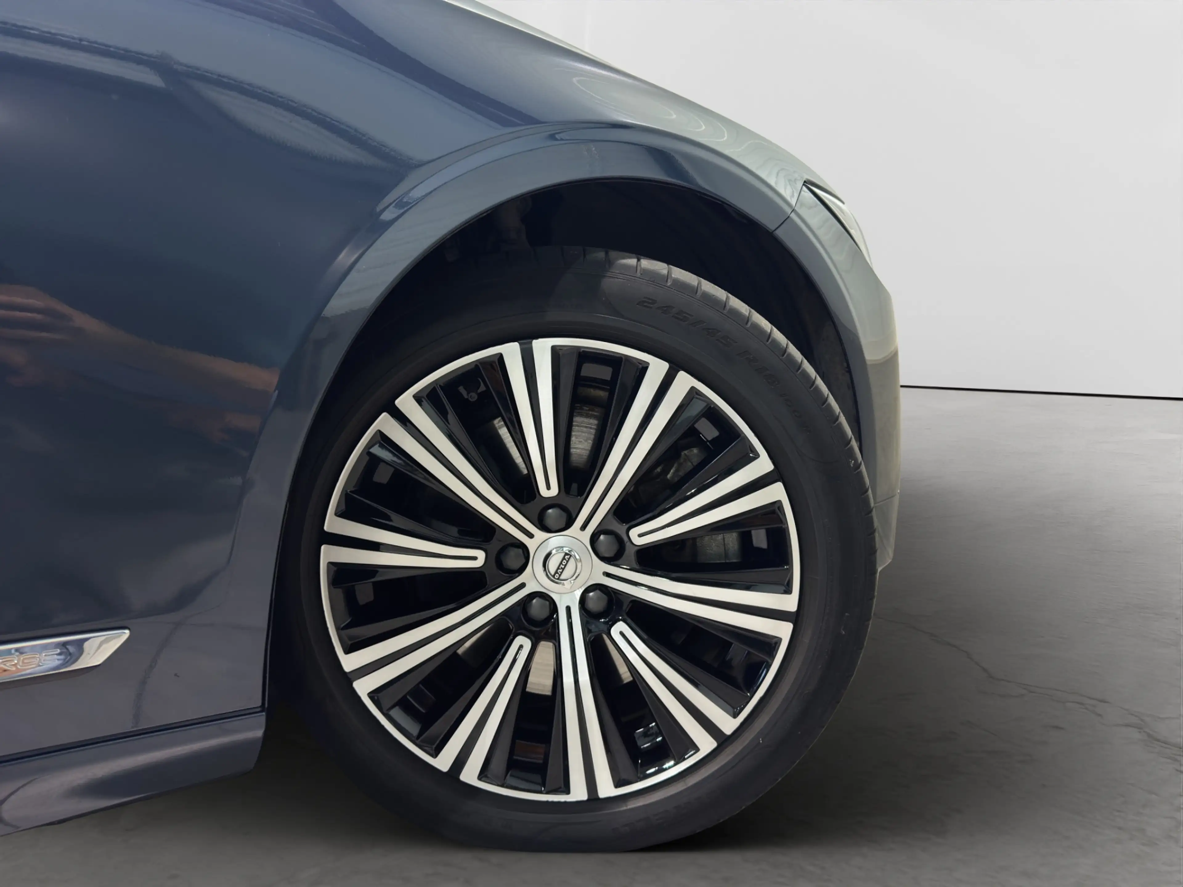 Volvo V90 T8 Aut. Plug-in Hybrid Inscription ACC 360camera L — photo 12