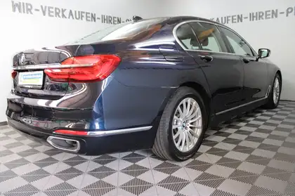 Annonce voiture d'occasion BMW 740 - CARADIZE