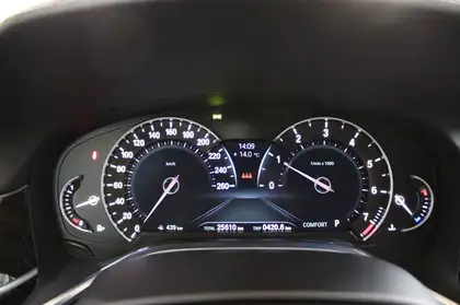 Annonce voiture d'occasion BMW 740 - CARADIZE
