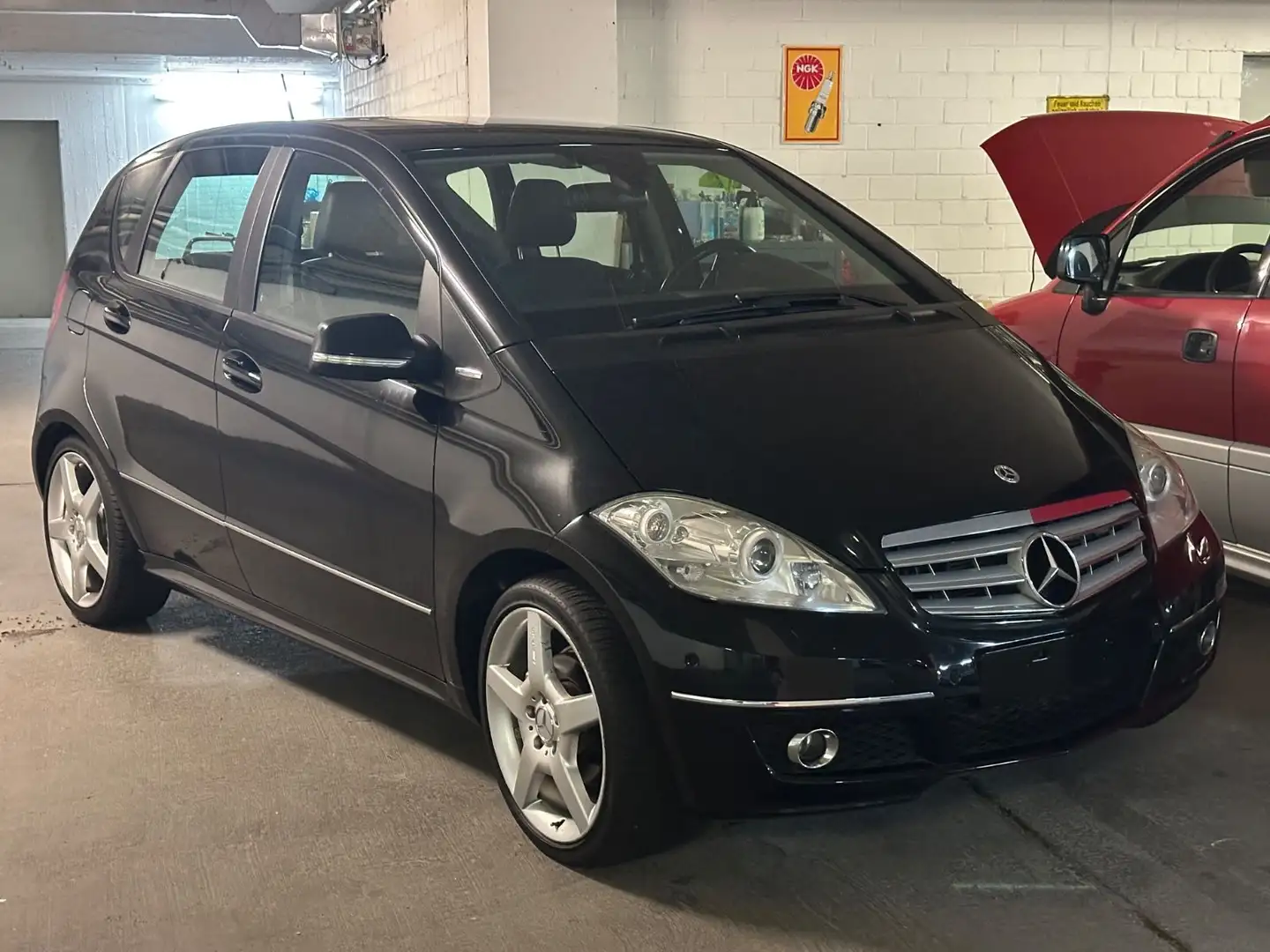 Mercedes-Benz A 200 SportPaket AMG Noir - 1