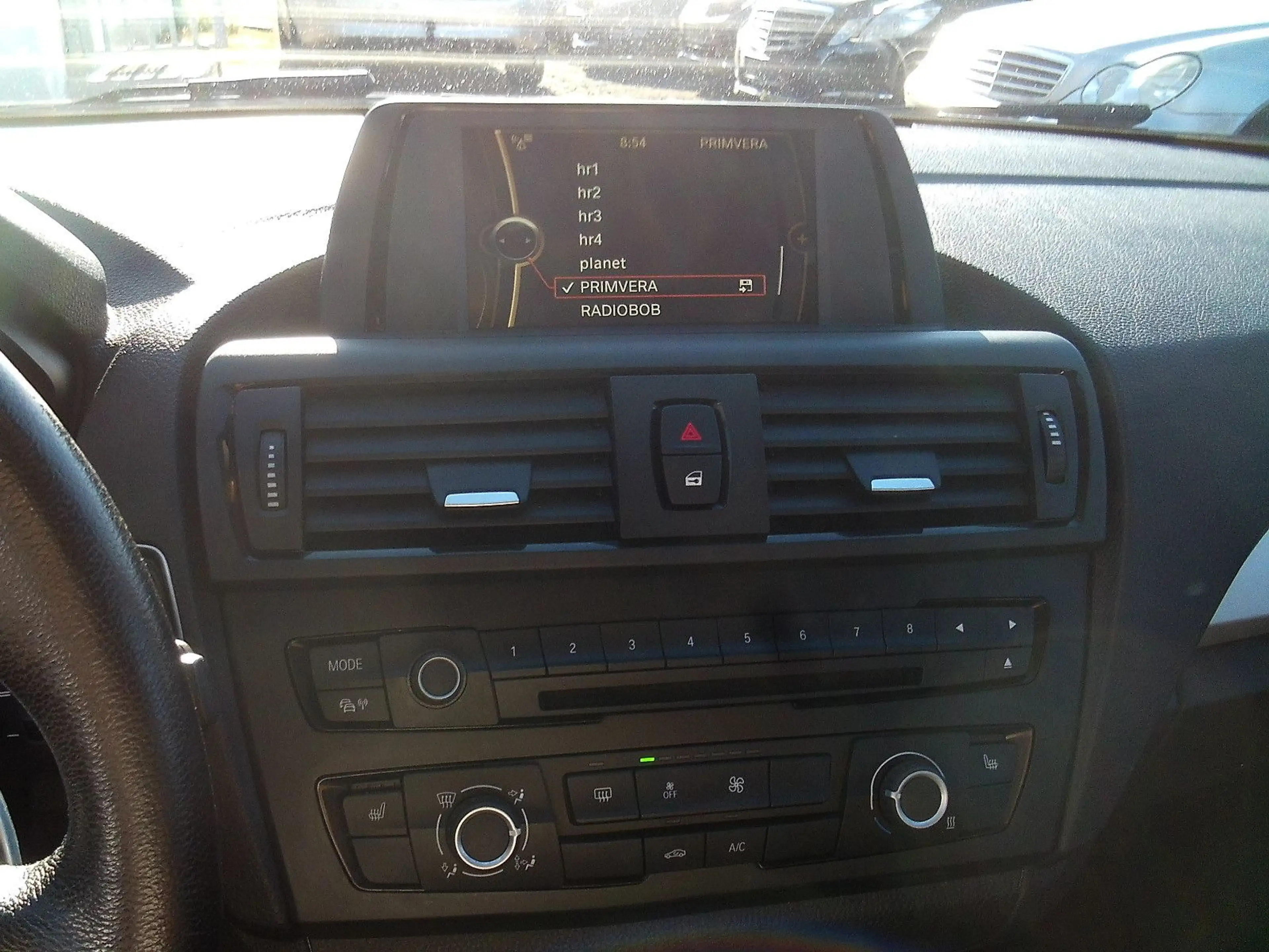 BMW 125 1 Limousine 5-trg. 125 i — photo 9