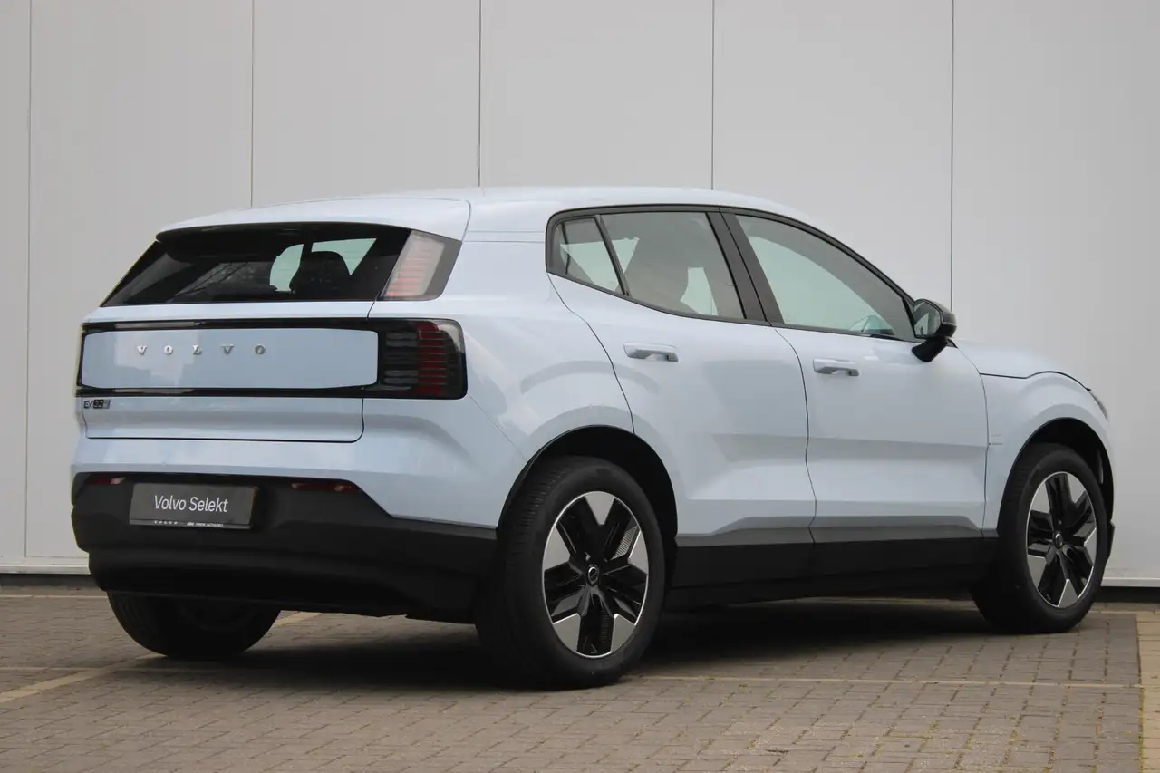 Volvo EX30 2026