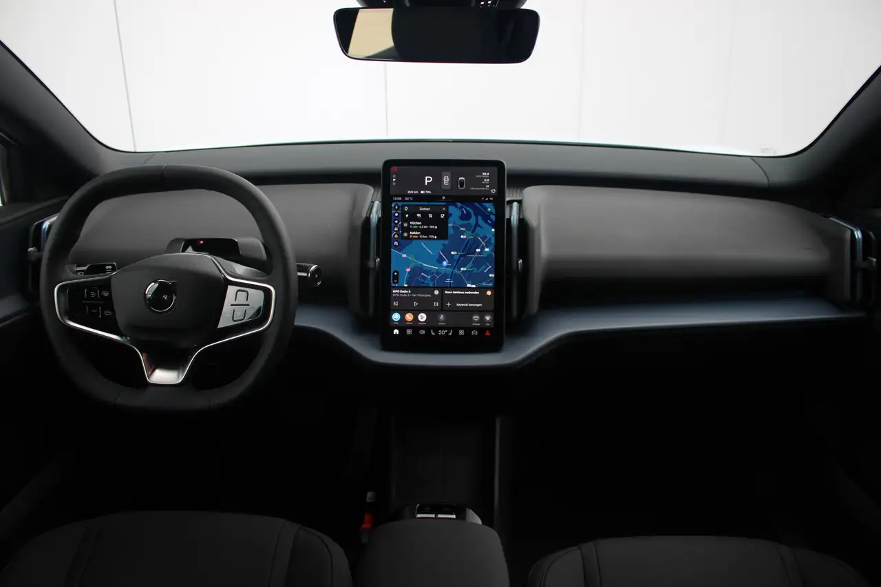 Volvo EX30 2026