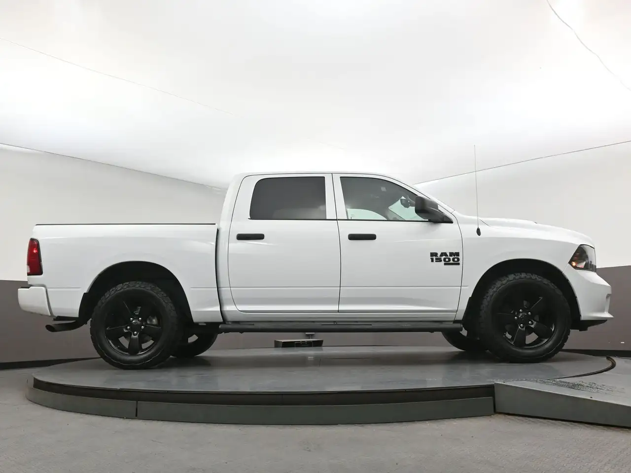 RAM 1500 photo RAM 1500