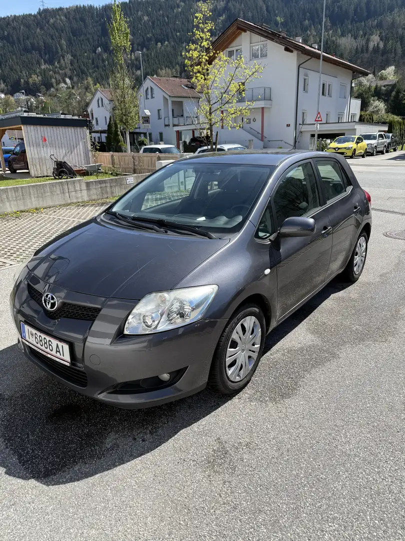 Toyota Auris 1,4 VVT-i Mid - 1