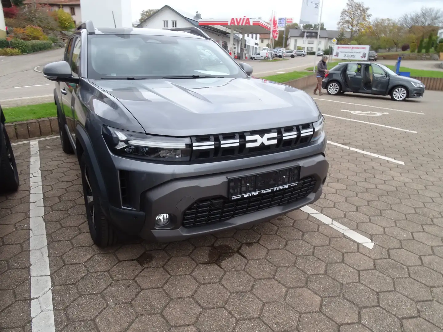 Dacia Duster TCe 130 Journey Grau - 2