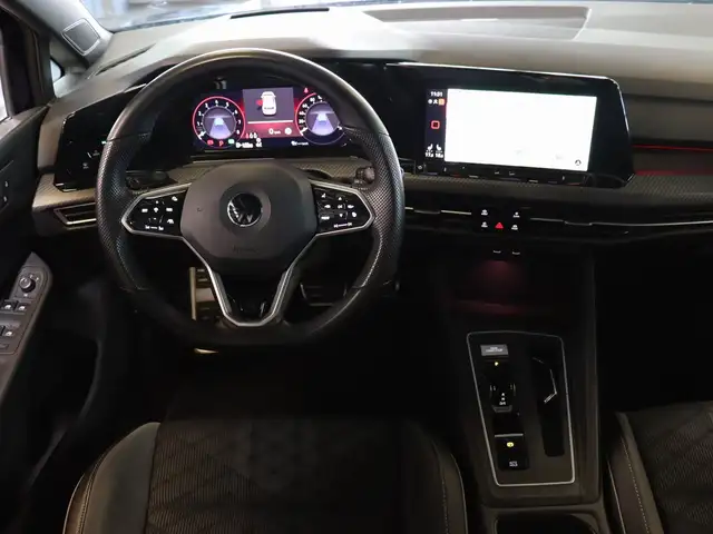 Volkswagen Golf view 13