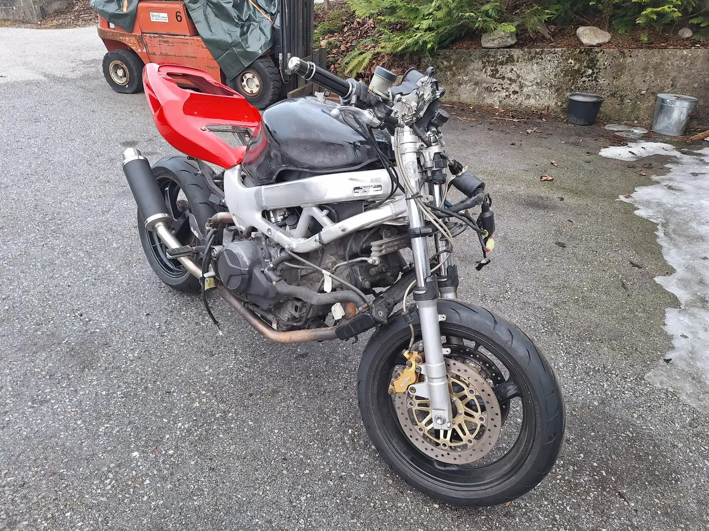 Honda VTR 1000 Чорний - 2