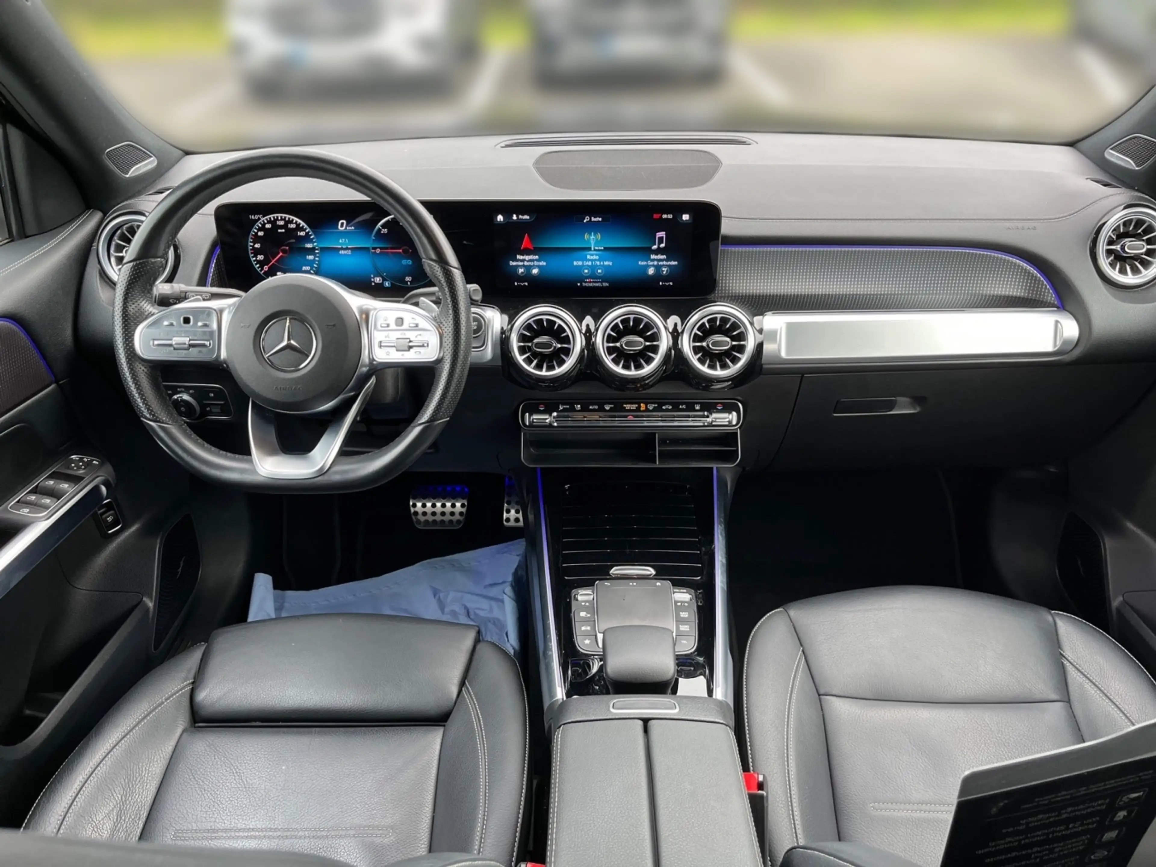 Mercedes-Benz EQB 250 AMG Night*360°*Pano*Burmester*LederPaket — photo 12