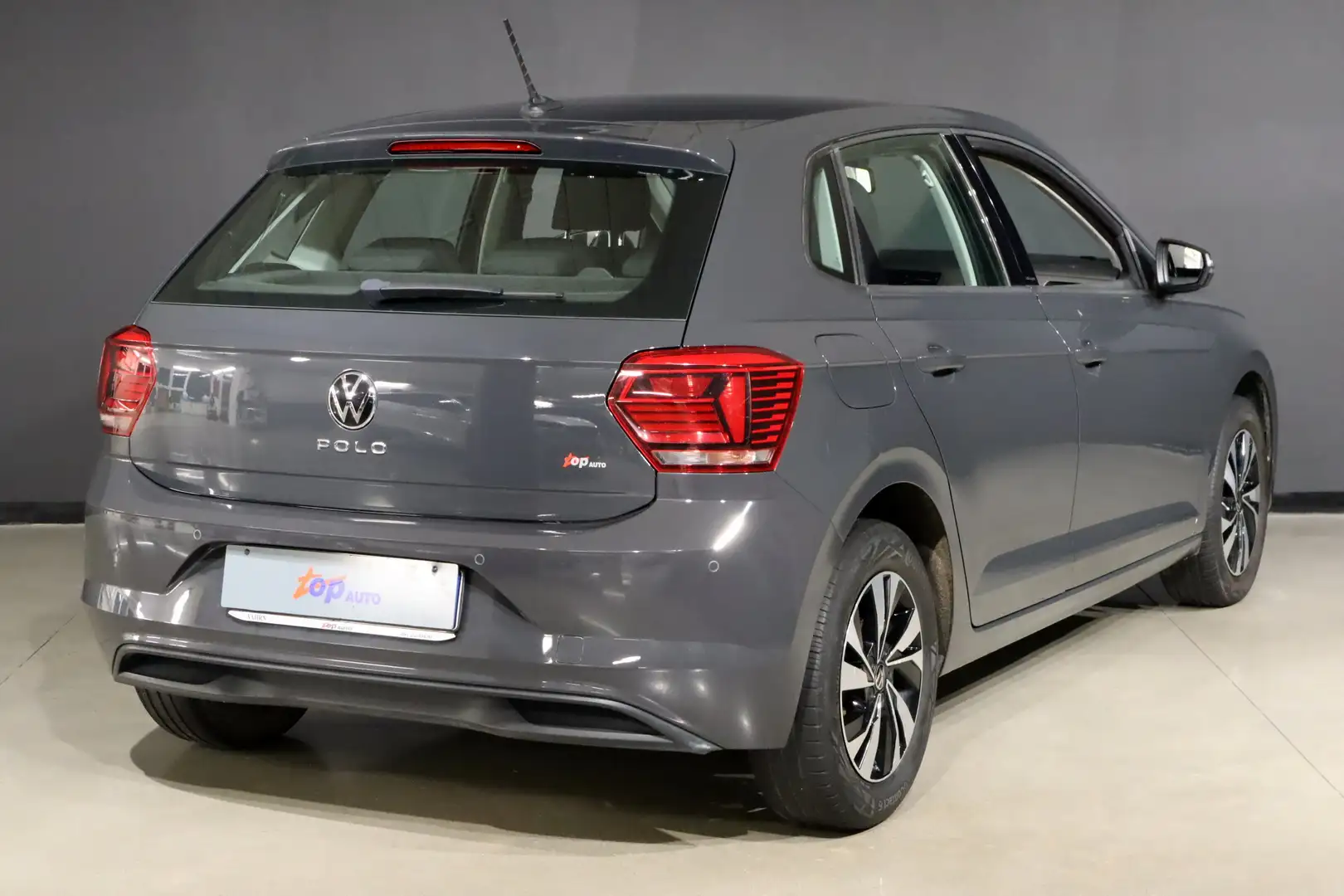 Volkswagen Polo 1.0 MPI COMFORT PDC SOLO 39.000KM! Gris - 2