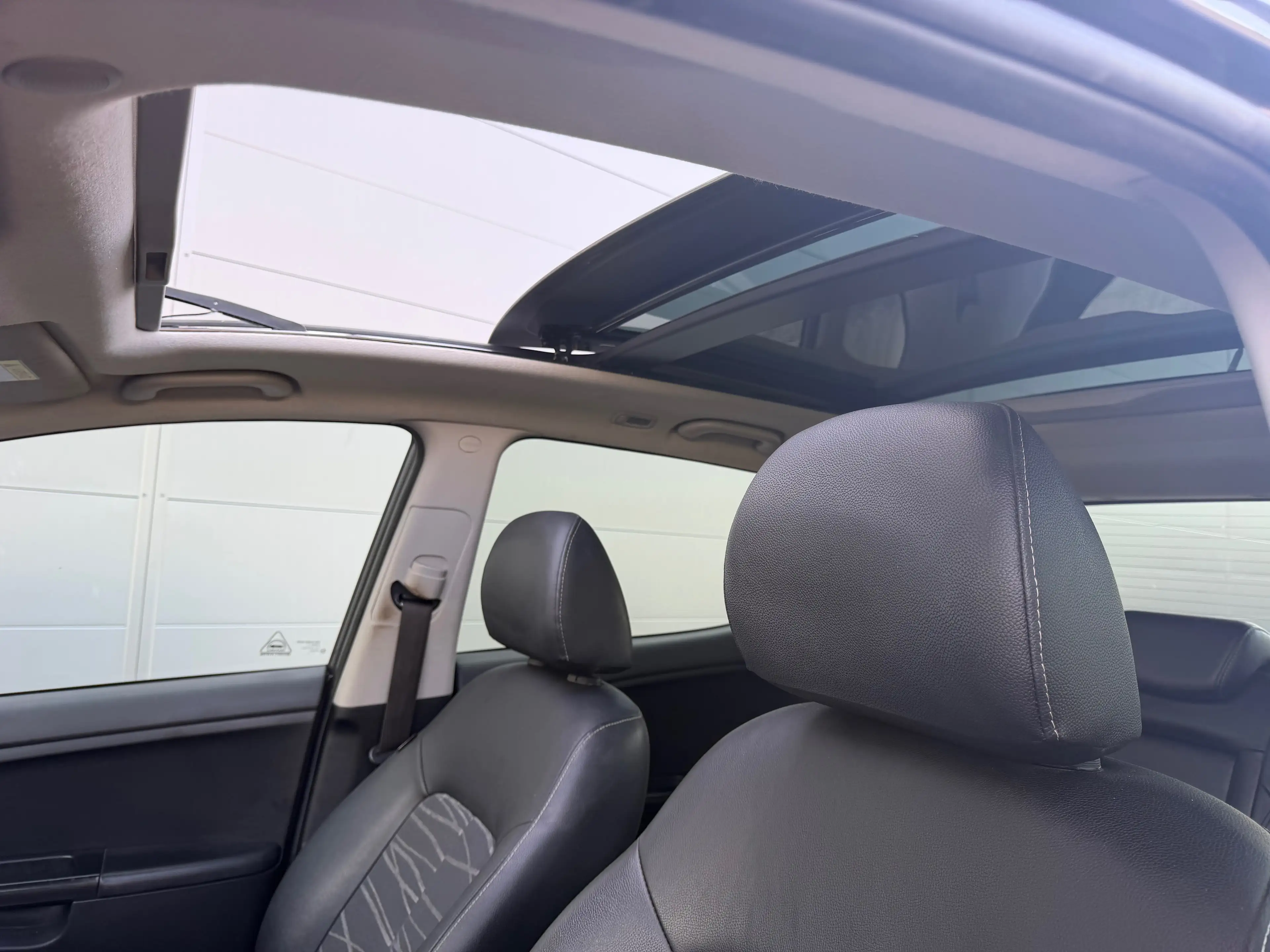 Kia Venga Venga 1.4i — photo 7