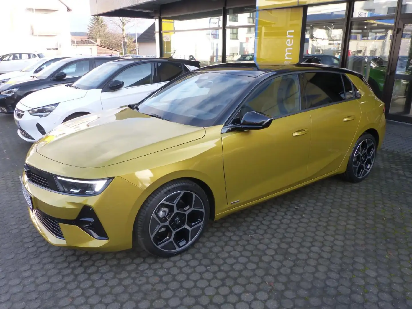 Opel Astra GS Line Gelb - 2
